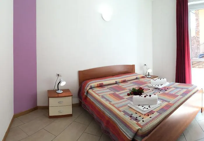 Apartment Le Azalee &