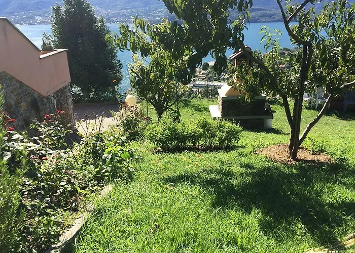 Apartment Le Azalee &