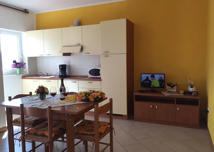 Apartment Le Azalee & *