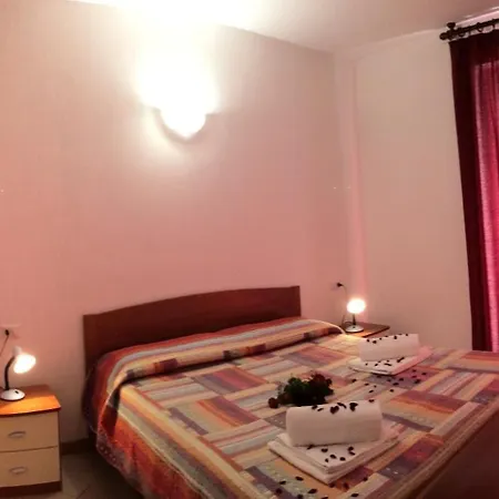 Apartment Le Azalee & Vercana