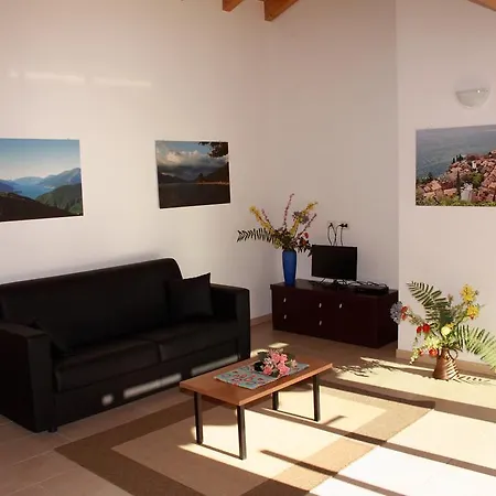Apartment Le Azalee & *
