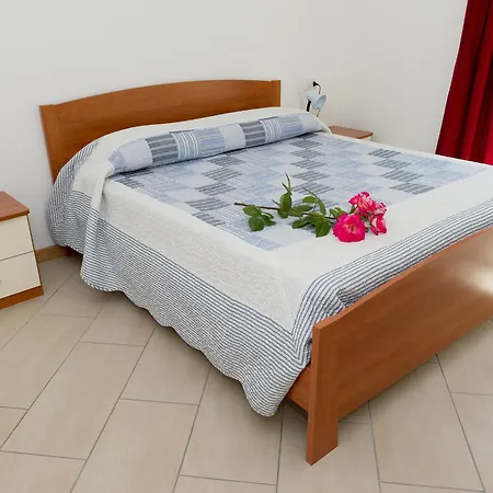 Le Azalee & Apartment