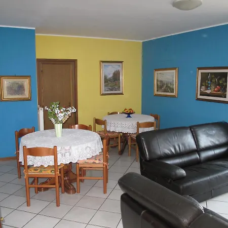 Apartment Le Azalee & *