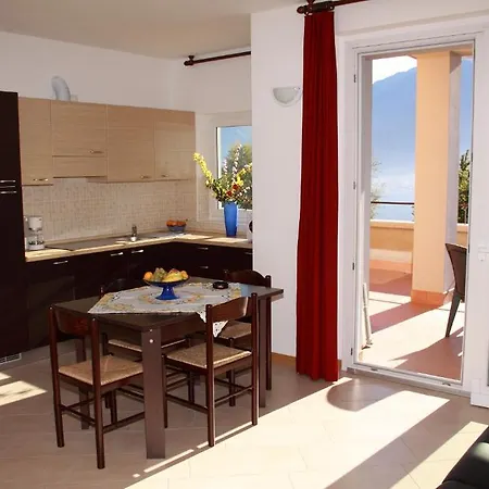 阿加乐和温泉公寓式酒店 *